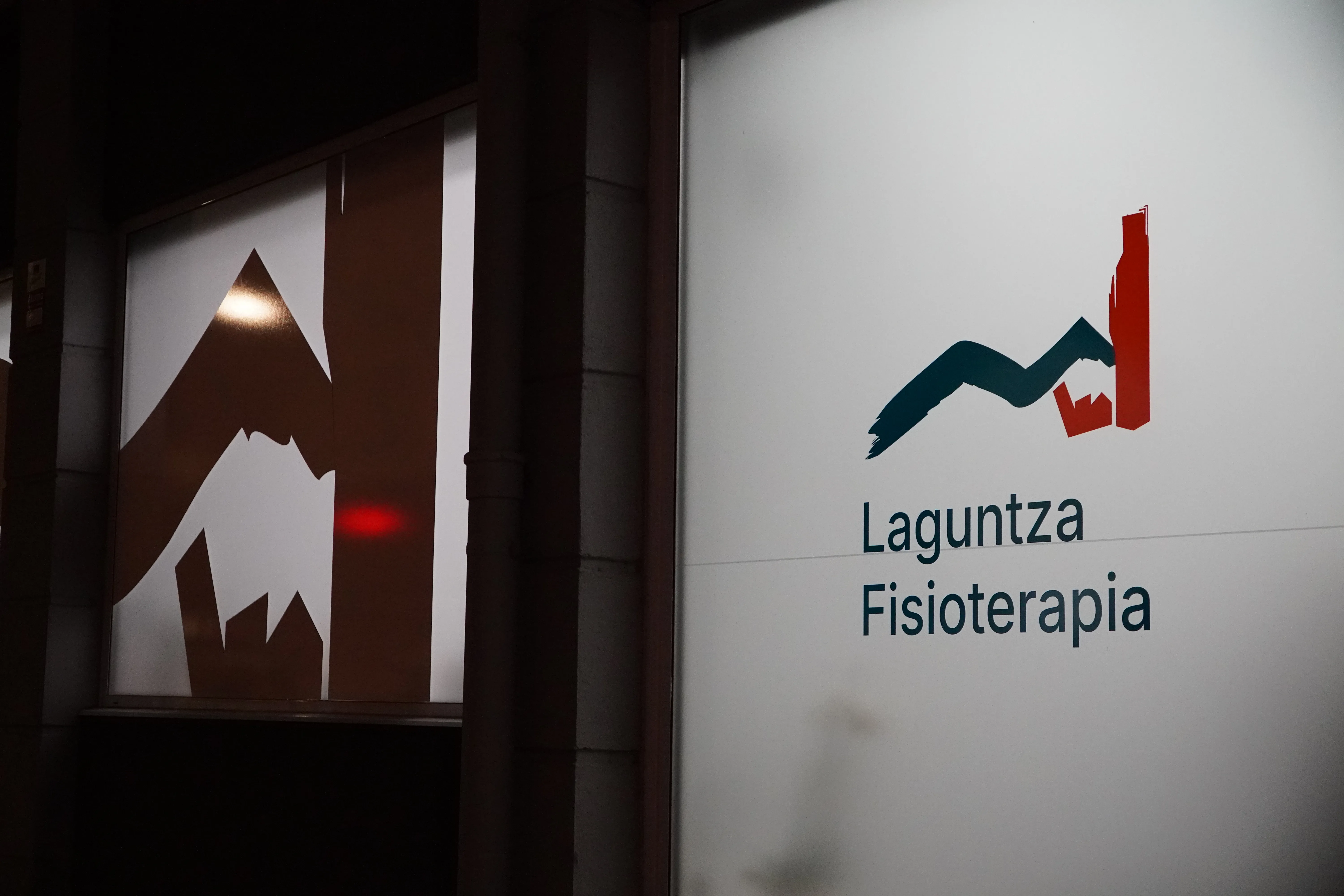 Laguntza Fisioterapia Window